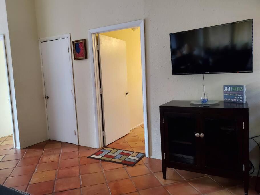 The Cottage At Villa Indigo Charlotte Amalie Bagian luar foto